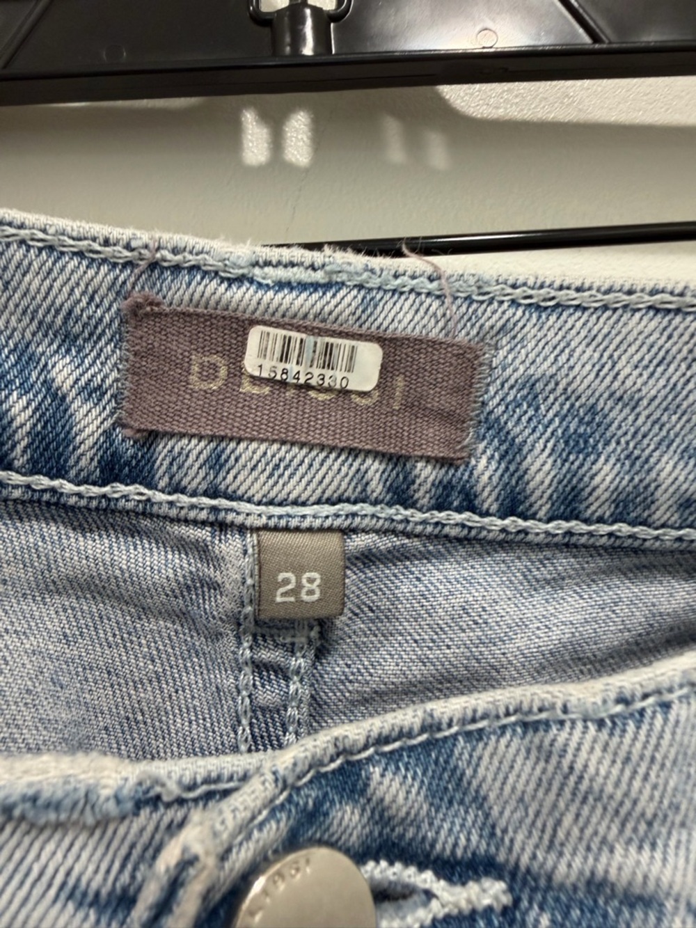 DL1961 Zoie Wide Leg Jeans 28 Vintage Relaxed $219 - Picture 3 of 5